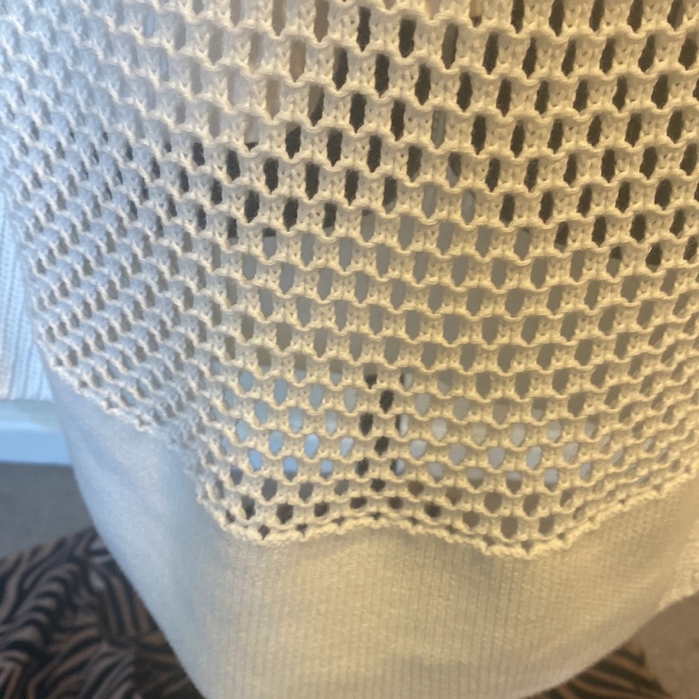 NWT BANANA REPUBLIC WOMEN’S WHITE SLEEVELESS KNIT SWEATER MESH TOP - Picture 4 of 11